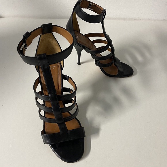 Givenchy Black Leather Kali Strappy Sandal Cage T Strap Open Toe Slim He… - Picture 9 of 9